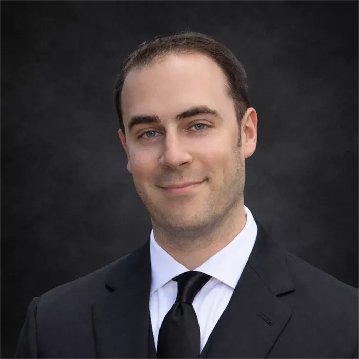 Headshot of Kyle Davis