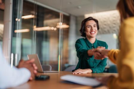 handshake for a new business agreement