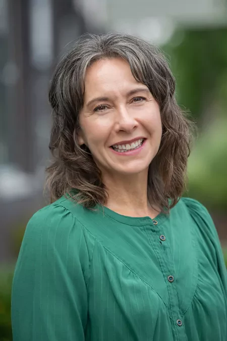 Photo of Julie Eiguren