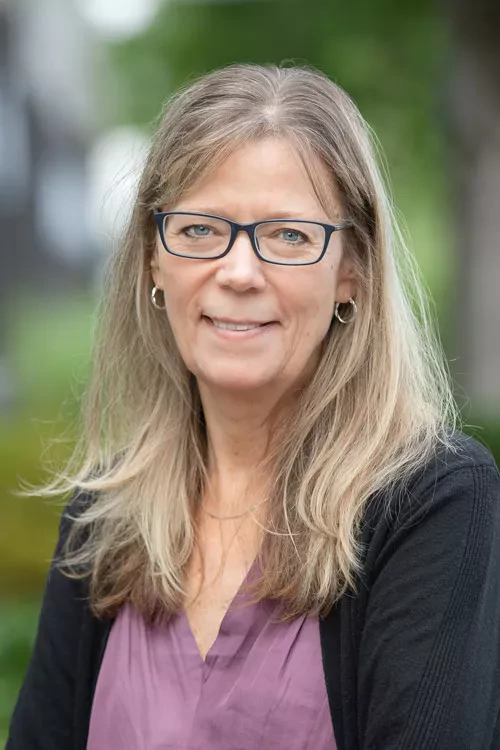 Photo of Tamara Smith